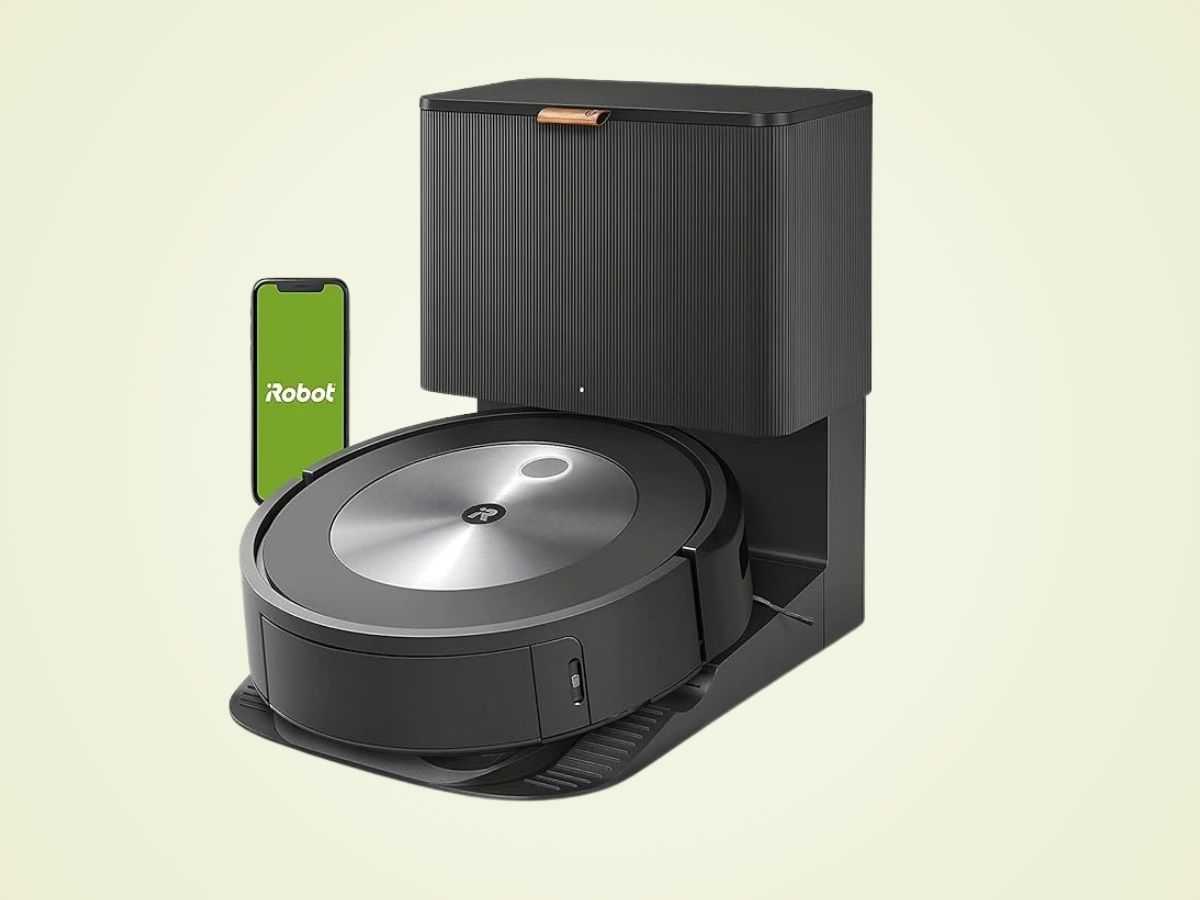 Picture of iRobot Roomba j7+ Detailed Analysis: Mastering Cleanliness with Technology