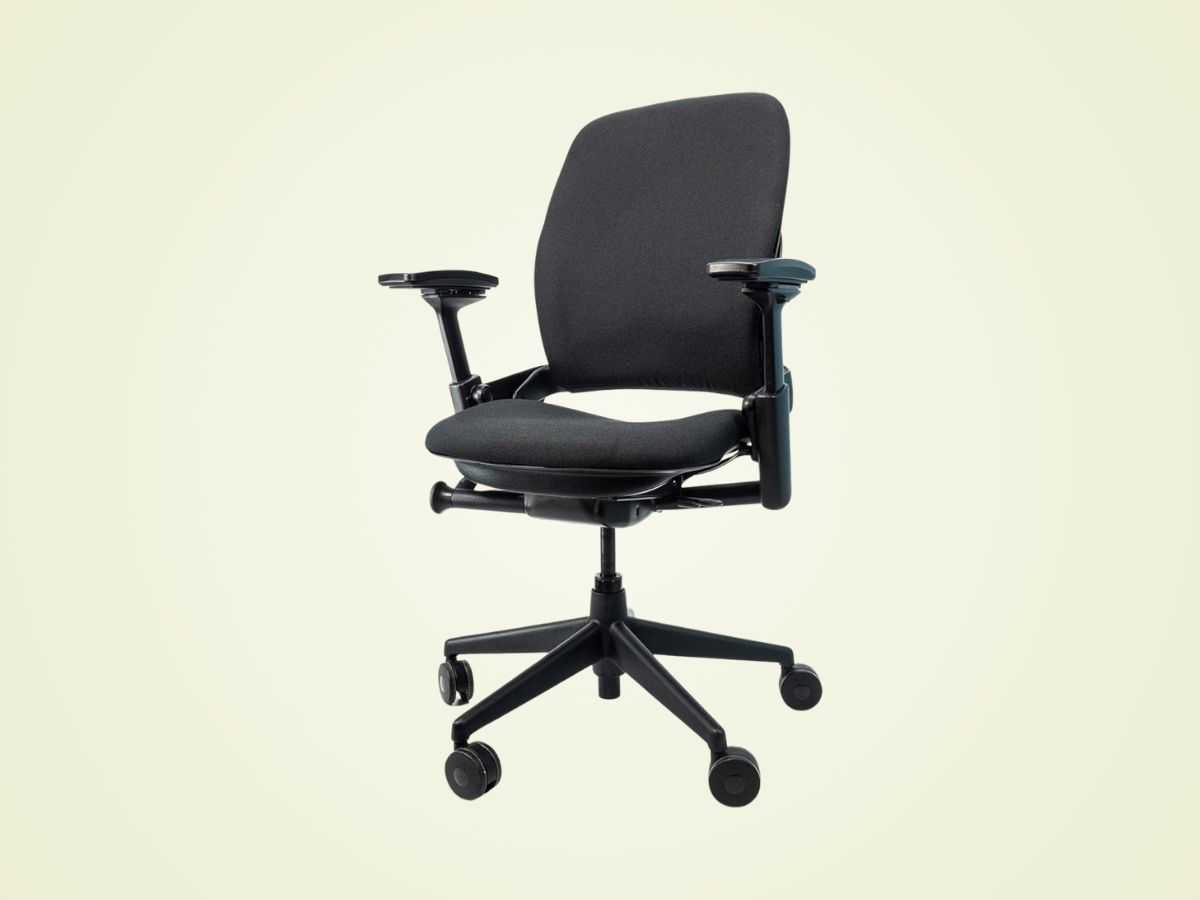 Picture of Steelcase Leap V2 Office Chair Review: A Comprehensive Look at Ergonomics, Adjustability, and More