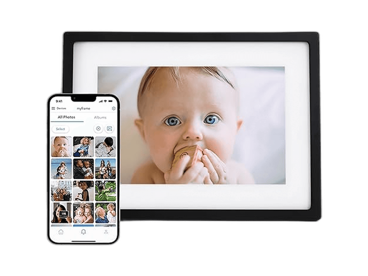 Picture of Skylight Frame: The Perfect Digital Photo Frame for Grandparents