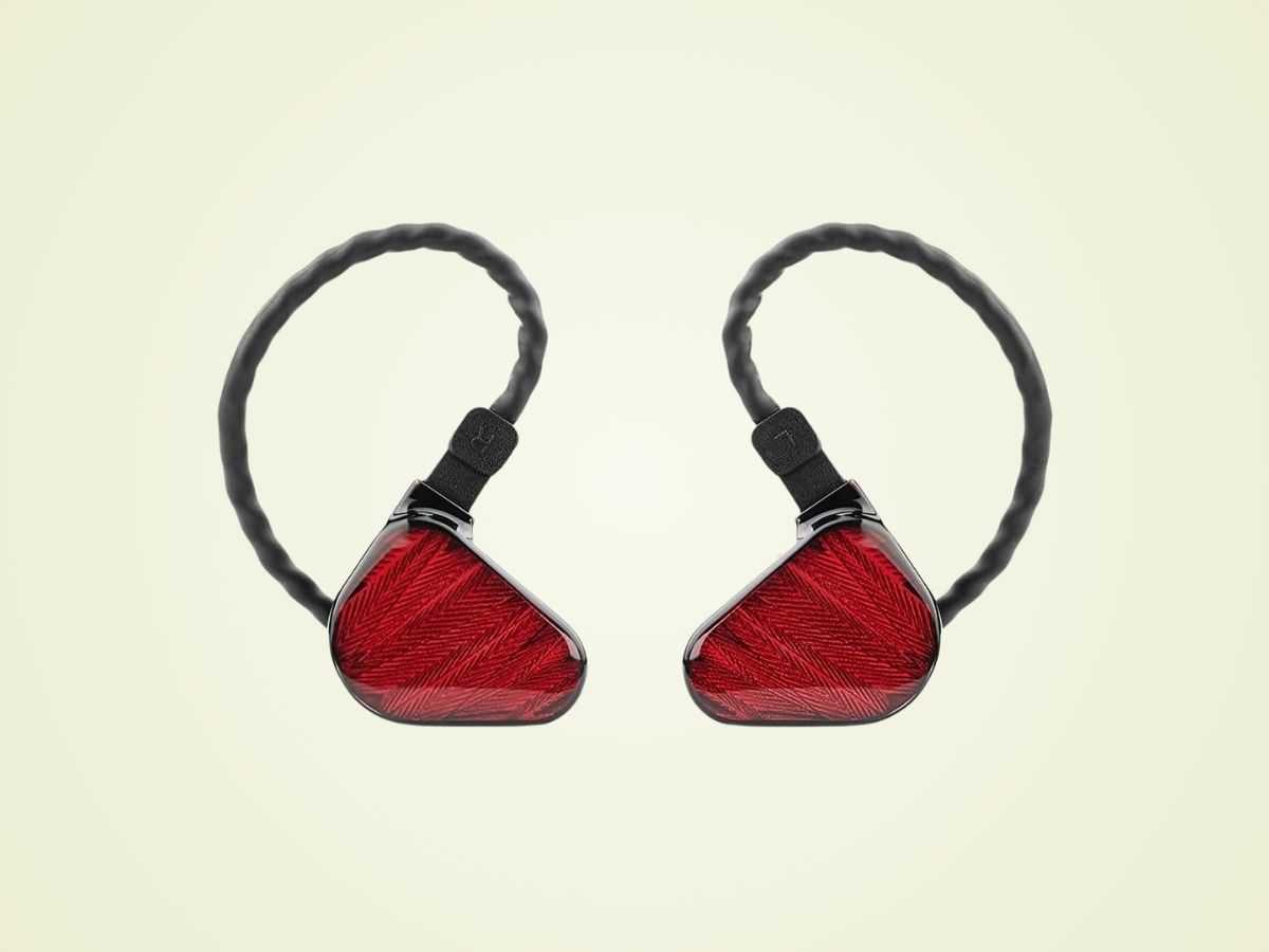 Picture of Zero: Red Earbuds: A Commuter's Best Friend Under $100